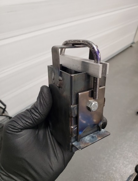[Image showing the finished welding jig]